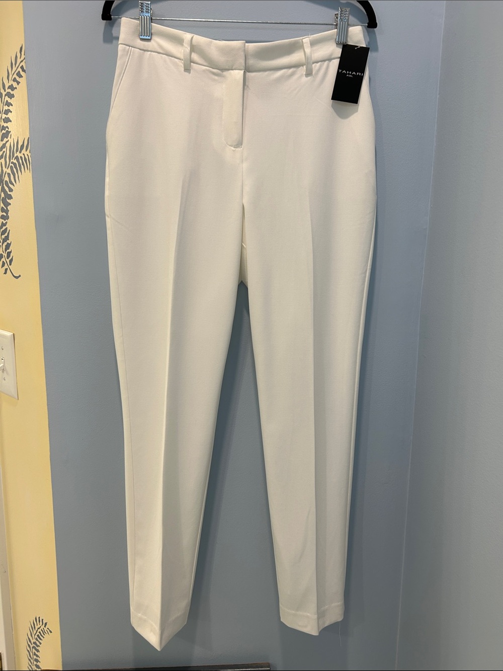 NWT Tahari ASL White Tailored Ankle Pants